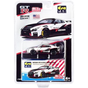 2020 Nissan GT-R (R35) Nismo “Yokohama” Black and White with Carbon Top and Red Stripes Limited Edition to 3600 pieces 1/64 Diecast Model Car by Era Car