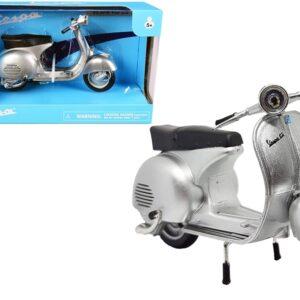 Vespa 150 GS Silver Metallic 1/12 Diecast Motorcycle Model by New Ray