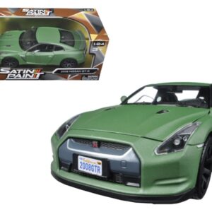 2008 Nissan GT-R R35 Matt Green 1/24 Diecast Model Car by Motormax