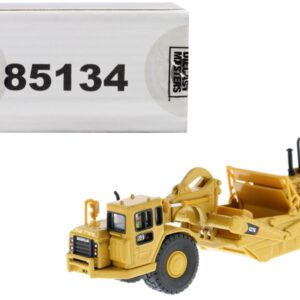 CAT Caterpillar 627G Wheeled Scraper Tractor with Operator “High Line” Series 1/87 (HO) Scale Diecast Model by Diecast Masters