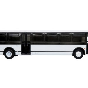 1980 Grumman 870 Advanced Design Transit Bus Plain White “Vintage Bus & Motorcoach Collection” 1/87 Diecast Model by Iconic Replicas