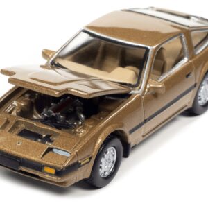 1984 Nissan 300ZX Aspen Gold Metallic with Black Stripes “Classic Gold Collection” Series Limited Edition to 12480 pieces Worldwide 1/64 Diecast Model Car by Johnny Lightning