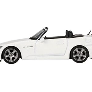 Honda S2000 (AP2) CR Convertible Grand Prix White Limited Edition to 2040 pieces Worldwide 1/64 Diecast Model Car by True Scale Miniatures