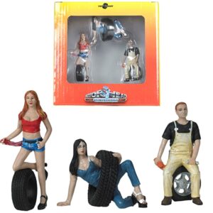 Val, Andie and Derek Tire Brigade 3 piece Figurine Set 1/24 by Motorhead Miniatures